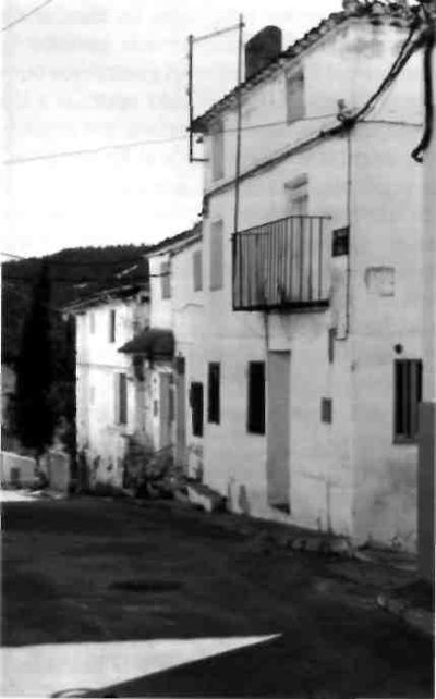 Aunque en buena medida los guerrilleros del maquis procedían de todas partes, muchos de ellos surgieron de los mismos pueblos de las montañas de Cuenca, sobre todo de los situados en el noreste y levante de la provincia. En foto la casa habilitada como cuartel en San Martín de Boniches (Foto de Salvador F. Cava).